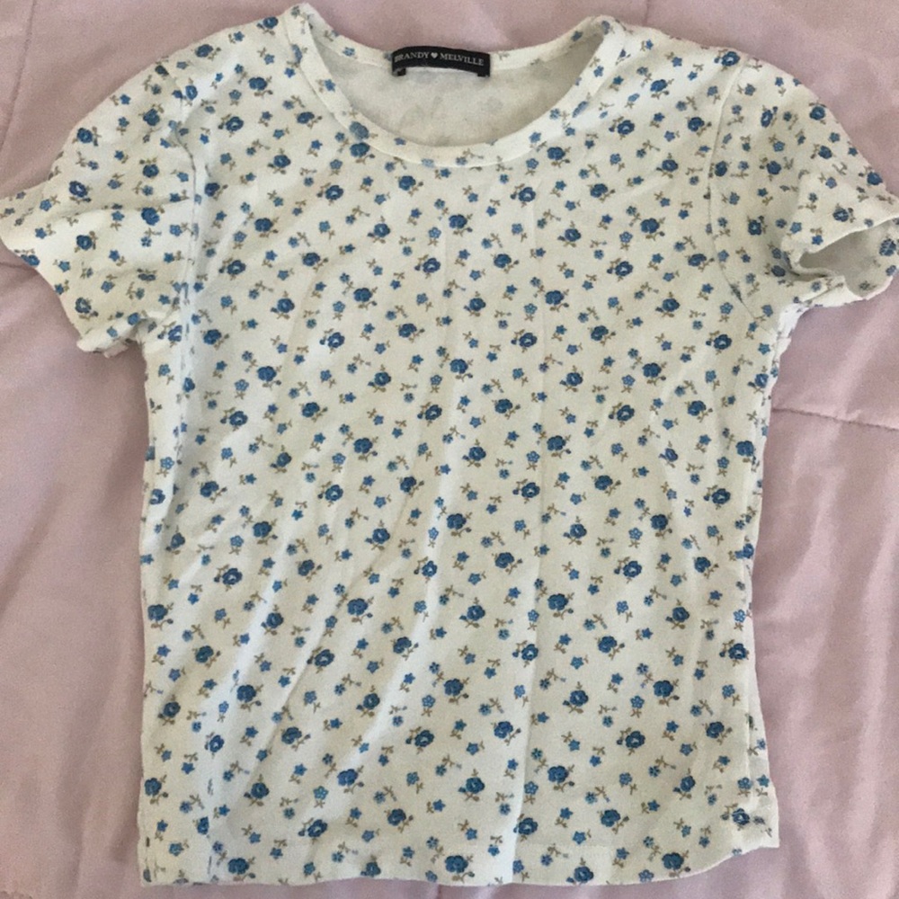 Hey guys sorry for inactivity!Brandy Melville top